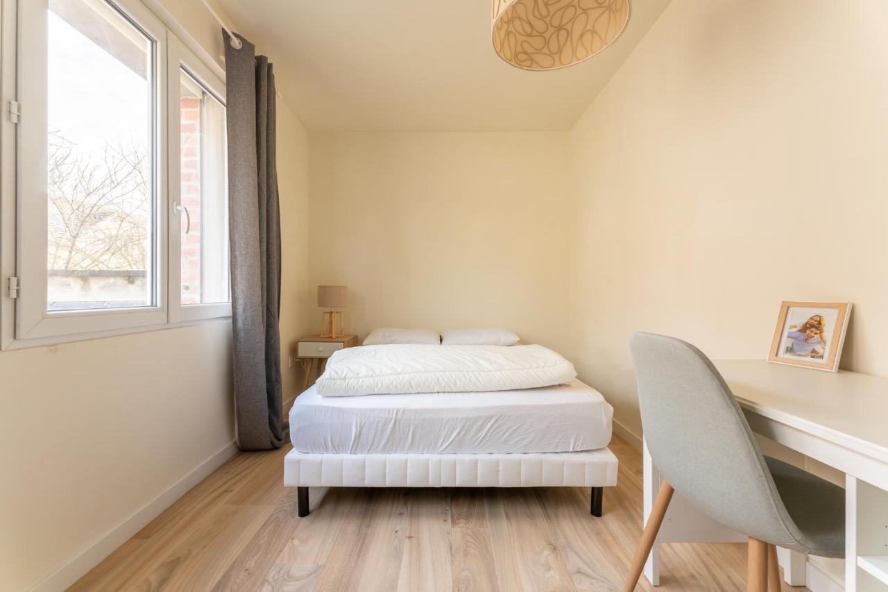 Le Chic - Appartement Elegant & Cosy En Hyper-Centre De Douai Buitenkant foto
